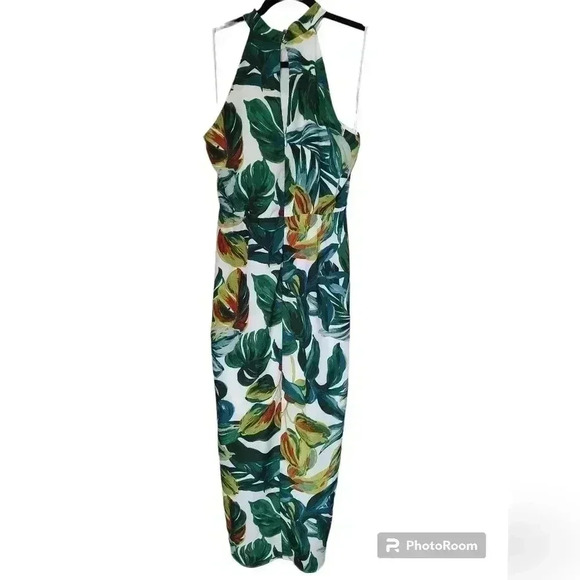 Julia Jordan Floral Halter Neck Tulip Hem Dress - Picture 4 of 6
